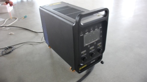 Máquina de Soldadura Láser Portátil de Alta Potencia, Fácil de Operar, de 1500W, 2000W, 3000W, con Enfriamiento por Aire, para Pequeñas Fábricas u Hogares - Product Image 4