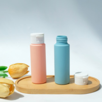 Flacon de voyage compressible de 50 ml, vide, pour cosmétiques, lotion, shampoing, gel douche, en plastique HDPE avec couvercle blanc