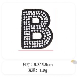 แผ่นปะติดผ้าคุณภาพสูงรักษ์โลก ขนาด 4.6x4 ซม. สำหรับตกแต่งหมวก DIY ลายเพชรขาว ตัวอักษรสีดำ - Product Image 6