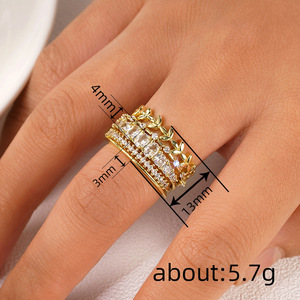 T0344 Anello da Donna in Oro Bianco con Diamante, Taglio Brillante Rotondo, Colore G Naturale, Stile Classico - Product Image 4