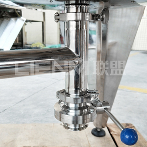 Réservoir de stockage de liquides en acier inoxydable LIENM pour parfums/lotions/éthanol avec agitateur et moteur de chauffage, capacité de 1000 L - Product Image 6