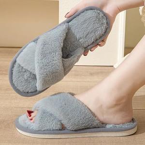 2024 Otoño Invierno moda interior <span class=keywords><strong>casa</strong></span> Zapatos <span class=keywords><strong>de</strong></span> felpa para mujeres Fondo suave señoras diapositivas para zapatillas con hazaña antideslizante - Product Image 3