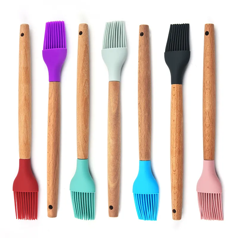 Factory wholesale heat-resistant barbecue cooking Baking   Pastry Tools silicone oil brush with wooden handle