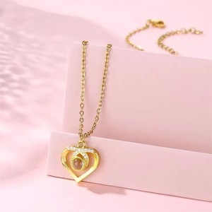 Coppia regalo personalizzato per fare foto 100 lingua ti amo proiezione placcato in oro gioielli di moda collane di lusso donne - Product Image 3