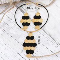 Ensemble de Bijoux Femme Punk Exagéré Multi-Couche Disque Bicolore Couture Boucles d'Oreilles Collier Mode Femme Cercle Noir Superposé