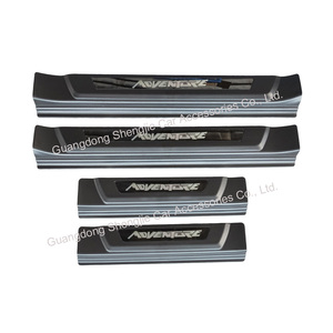 Battitacco Personalizzabile con Logo per Toyota Hilux Adventure Revo Rocco, Protezione per Porte Doppie per Pickup 4X4 - Product Image 6