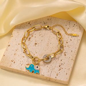 Venta al por mayor nueva pulsera <span class=keywords><strong>de</strong></span> acero inoxidable que no se desvanece trébol <span class=keywords><strong>de</strong></span> cuatro <span class=keywords><strong>hojas</strong></span> Ocho Estrellas elefante pulsera <span class=keywords><strong>de</strong></span> doble capa para las mujeres - Product Image 3