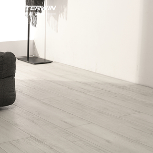 Plancher stratifié en bois imperméable 8 mm 12 mm, stratifié chêne AC1 AC3 AC4, plancher en bois stratifié - Product Image 1