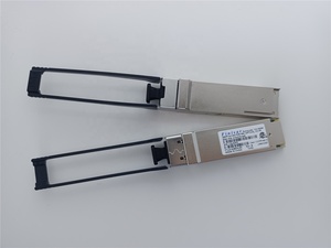 FTL414QB2N-E5 Finisar FTL414QB2N-E5 019-078-048 QSFP56 4x14G FDR 85C 56Gbps 850nm 60m 100m FTL414QB2N-E5 Finisar FTL414QB2N-E5 F ของ Finisar รุ่น FTL414QB2N-E5 - Product Image 3