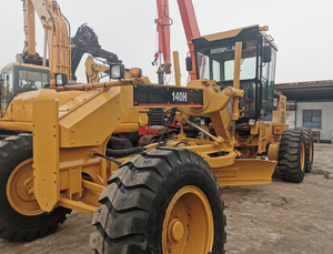 Niveleuse Caterpillar 140H d'occasion Niveladora avec moteur 140G modèle en stock à vendre - Product Image 2