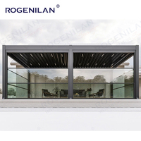 Pergola extérieure en aluminium réglable électrique Rogenilan AS2047 avec portes coulissantes en verre