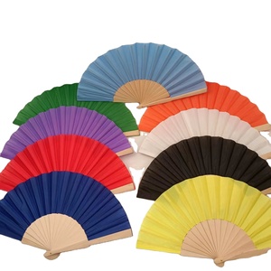 Precio al por mayor: Abanicos plegables japoneses de 23 cm con varillas de <span class=keywords><strong>madera</strong></span> y bambú, abanicos de mano de <span class=keywords><strong>madera</strong></span> y tela, venta al por mayor - Product Image 1
