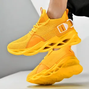 Hot Trendy Women Sneakers Casual Platform Shoes Comfortable Unisex Vulcaniser Chaussures 45 46 and 47 Size Women Yellow Shoes