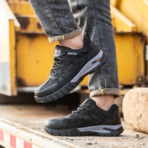 Scarpe Antinfortunistiche di Moda Casual con Protezione Industriale e Punta in Acciaio Antiscivolo da Uomo per Lavoro in Cantiere - Product Image 4