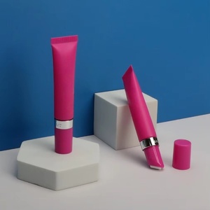 Tubos de Plástico para Bálsamo Cosmético, Vacíos, de Lujo, Color Rojo, 15ml/20ml, Personalizables, con Cabezal de Masaje Giratorio, Venta al Por Mayor - Product Image 3