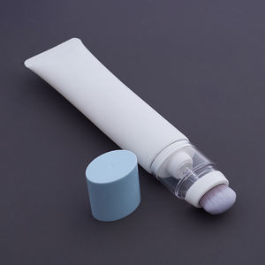 Tubo aplicador de punta cuentagotas transparente, cepillo fibroso suave, embalaje plano vacío blanco para el cuidado de la piel para maquillaje de base - Product Image 1