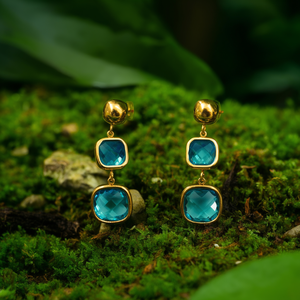 Pendientes Colgantes de Moda para Fiesta, Chapados en Oro PVD, Acero Inoxidable 316L, Resistentes y Sostenibles, con Gema Azul en Forma de Gota - Product Image 3