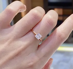Fine Jewelry 18k Rose Gold Solitaire Ring 1ct Princess Shape Moissanite Ring AU750 Engagement Ring