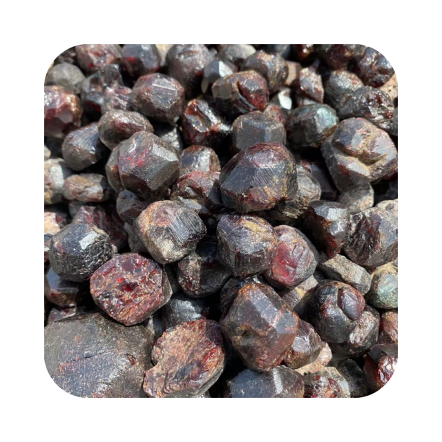 Wholesale Natural Rough Garnet Stone Raw Red Quartz Spiritual Products Gemstones Crafts Gift for Fengshui Decorations