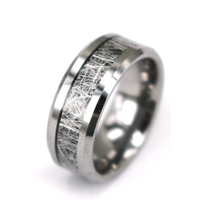 Anillo de meteorito personalizado, anillo de bodas de tungsteno, nuevo diseño de bordes biselados, anillo de hombre de meteorito de tungsteno de ajuste cómodo plano - Product Image 1