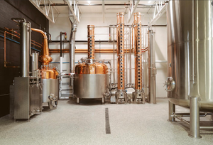 Alambic à colonne haute performance DYE 4000L pour spiritueux neutres, vodka et gin - Installation de distillerie commerciale - Product Image 2