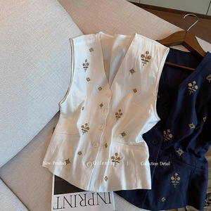 Women's 3D Embroidered Sleeveless Vest White Navy Blue V-Neck Breathable Summer Fashion Top Loose Fit Buttons Floral - Product Image 2