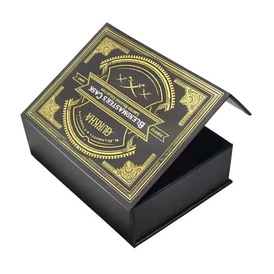 Custom Hot Stamping Golden Foil Luxury Magnetic Flip Cover Rigid Cardboard Paper Packaging Box Black Humidor Cigar Gift Boxes