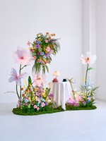 Décorations de mariage sur le thème des papillons de jardin Monet, arrangements floraux en roses chinoises artificielles en soie sur pied, location de fausses fleurs