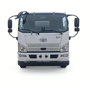 Camión Cisterna para Dispensación <span class=keywords><strong>de</strong></span> Combustible FAW 4x2 <span class=keywords><strong>de</strong></span> 10000L |   Camión Cisterna Forland <span class=keywords><strong>de</strong></span> 10T <span class=keywords><strong>de</strong></span> Capacidad en Venta - Product Image 2