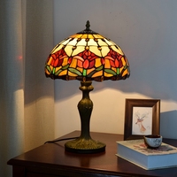 Lampe d'art créative en forme de tulipe rouge Dia30cm, lampe de table en verre teinté de style européen rural pour restaurant, bar, chambre à coucher, lampe de chevet