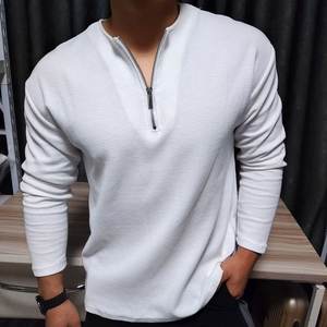 แบรนด์อเมริกันสไตล์เรโทรสุดเทรนดี้ ปักลายตัวอักษร ผ้าซาติน แขนทรงบาน สำหรับผู้ชายและผู้หญิง ทรงหลวม ดีไซน์โดดเด่น สำหรับฤดูใบไม้ร่วง - Product Image 1