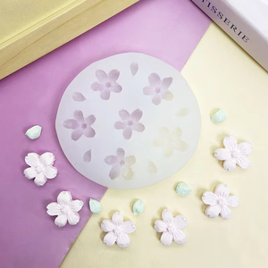 Molde de Silicona con Forma de Pétalos de Flor de Cerezo para Chocolate, Mousse, Decoración de Pasteles, Aromaterapia, Manualidades con Yeso - Product Image 2