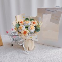 Nouveau Bouquet Tricoté Main Personnalisé 2026 – Composition Florale Moderne en Crochet Doux pour Mariage, Saint-Valentin et Cérémonies d'Appréciation
