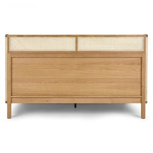 Base de Cama de Madera Maciza Estilo Nórdico Francés con Cabecera de Ratán, Tamaño Queen/King - Product Image 4