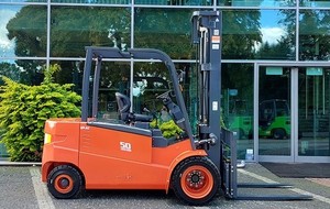 Produits les plus vendus : Camion Lg35b de 3,5 tonnes, type contrepoids, avec batterie, à vendre - Product Image 3