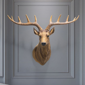 Decorazione da parete con testa di cervo in resina, <span class=keywords><strong>design</strong></span> dettagliato, stile nordico, scultura di animale finto per decorazione di sfondo per bar, hotel e camere. - Product Image 5
