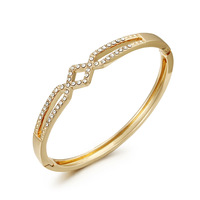 Bracelet Jonc Minimaliste Géométrique à Losanges Entrelacés, Double Ligne de Strass, Plaqué Or Fin, Bijoux de Mode