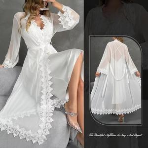 Set di Lingerie da Sposa <span class=keywords><strong>in</strong></span> Raso con Bordo <span class=keywords><strong>in</strong></span> Pizzo <span class=keywords><strong>Bianco</strong></span>, Vestaglia Lunga <span class=keywords><strong>in</strong></span> Chiffon Trasparente con Sottoveste, Abbigliamento da Notte per la Notte di Nozze - Product Image 4