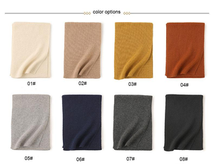ผ้าพันคอขนสัตว์แท้ 100% พร้อมโลโก้สั่งทำ สีพื้นเรียบง่าย ผ้าคลุมไหล่ยาวสำหรับฤดูหนาว - Product Image 3