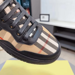 High-end Original Top Quality Men's High-top Platform Platform Sole Adds Casual Sneakers All-round Match for Burberrying - Product Image 5