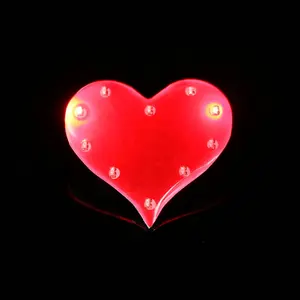 Ismart Customized Cute Badges LED Light Up Heart Brooch Pins For Valentines Day