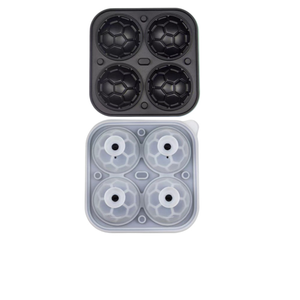 Moule à glaçons de football en silicone flexible et réutilisable, capacité 80 ml, congélation rapide, démoulage facile, pour la fabrication de crème glacée, fabriqué au Zhejiang - Product Image 1