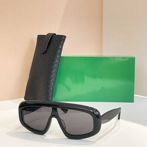 Occhiali da Sole Oversize Unisex Stile Pilota Retrò Trendy Leggeri Occhiali da Sole da Uomo Moda Ins Occhiali di Lusso - Product Image 5