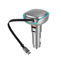 Pengisi Daya Mobil Mini 50W Retractable 3 Port PD QC3.0 USB C Adaptor Pengisian Cepat 12V 24V dengan Kabel Retractable Terintegrasi Untuk Ponsel