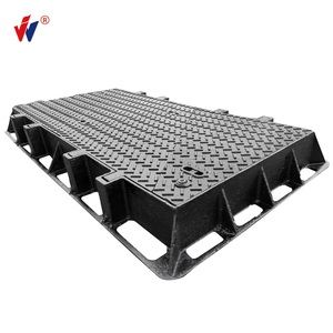 Couvercle de regard <span class=keywords><strong>en</strong></span> <span class=keywords><strong>fonte</strong></span> <span class=keywords><strong>ductile</strong></span> EN124 <span class=keywords><strong>D400</strong></span> carré pour le marché du Qatar, antivol et anti-fuite d'eau - Product Image 2