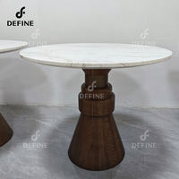 Ensemble table et chaises de salle à manger en marbre moderne sur mesure pour hôtels, service clé en main pour l'hôtellerie