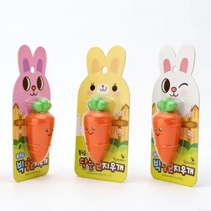 Borrador de Zanahoria de Colores Vibrantes, Duradero y Reutilizable: Adorable, Ecológico y Súper Lindo, Borrador de Lápiz 3D, Artículo de Papelería en Oferta - Product Image 1