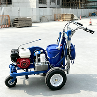 Machine à traçer les lignes de peinture à froid manuelle avec une largeur minimale de 20 cm pour le marquage des trottoirs et des bordures