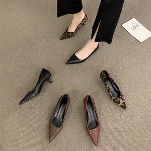Nuove Scarpe <span class=keywords><strong>Eleganti</strong></span> da Donna Autunno Inverno 2026 con Stampa Leopardata, Tacco Basso a Spillo, Punta Affusolata, Versatili per Ufficio e Pendolarismo - Product Image 3