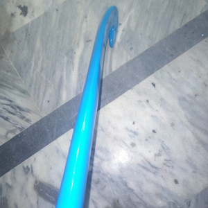 Palos de Hockey sobre Césped de Fibra de Carbono con Logotipo y Diseño Personalizables, 30-39 Pulgadas, Peso de 510/530 g, Extra Bajo, Tipos Pro Bow - Product Image 1